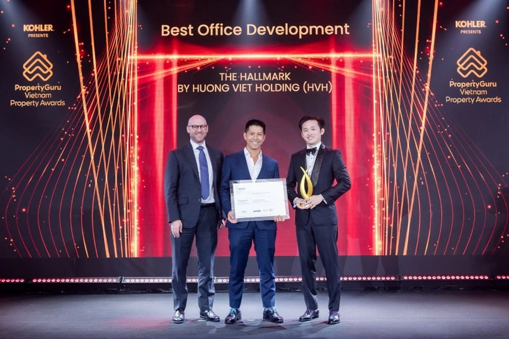 chu dau tu huong viet holding